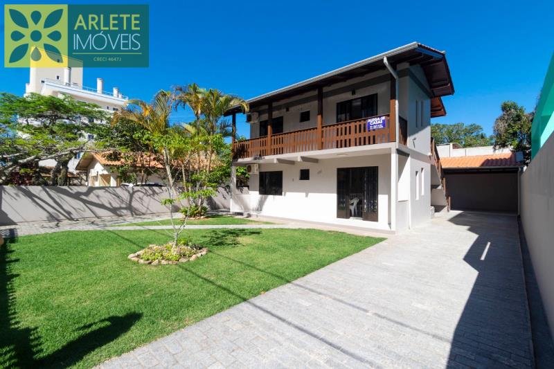 Casa – Bombinhas SC