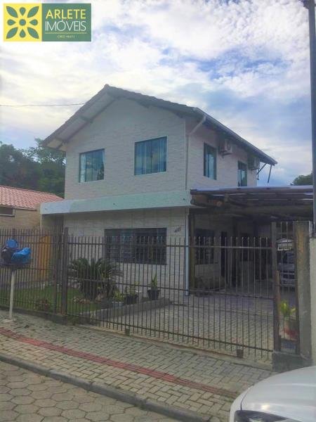 Casa – Porto Belo SC