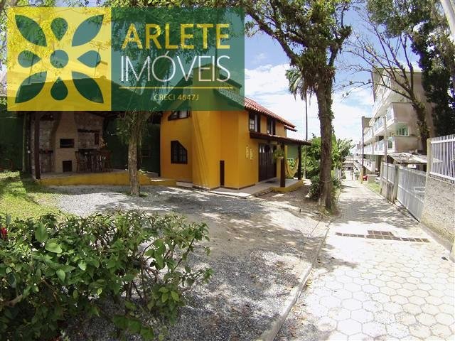Casa – Bombinhas SC