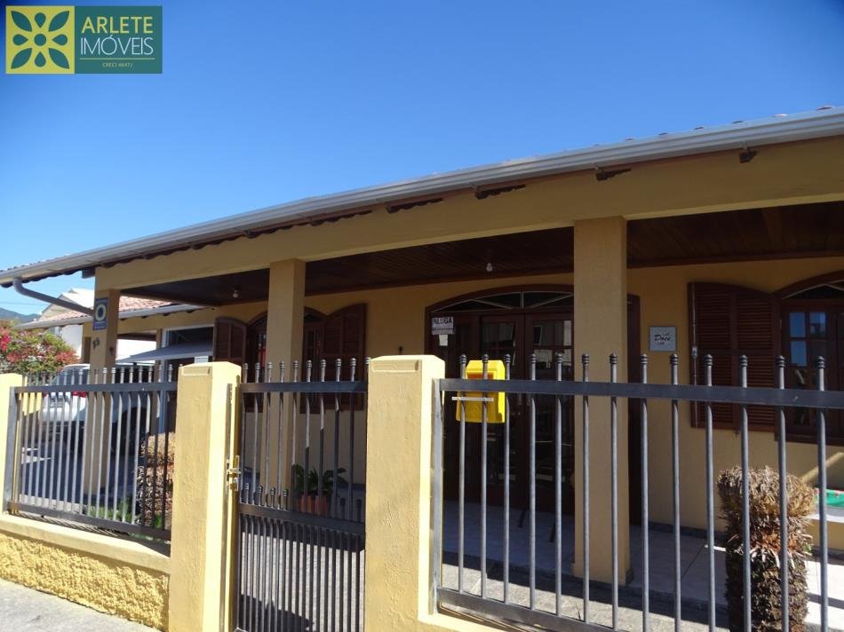 Casa – Porto Belo SC