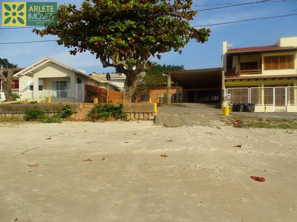 Casa – Porto Belo SC