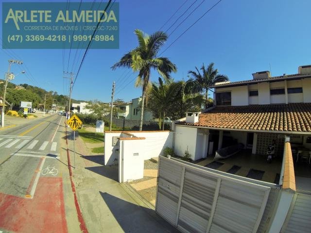 Casa – Porto Belo SC