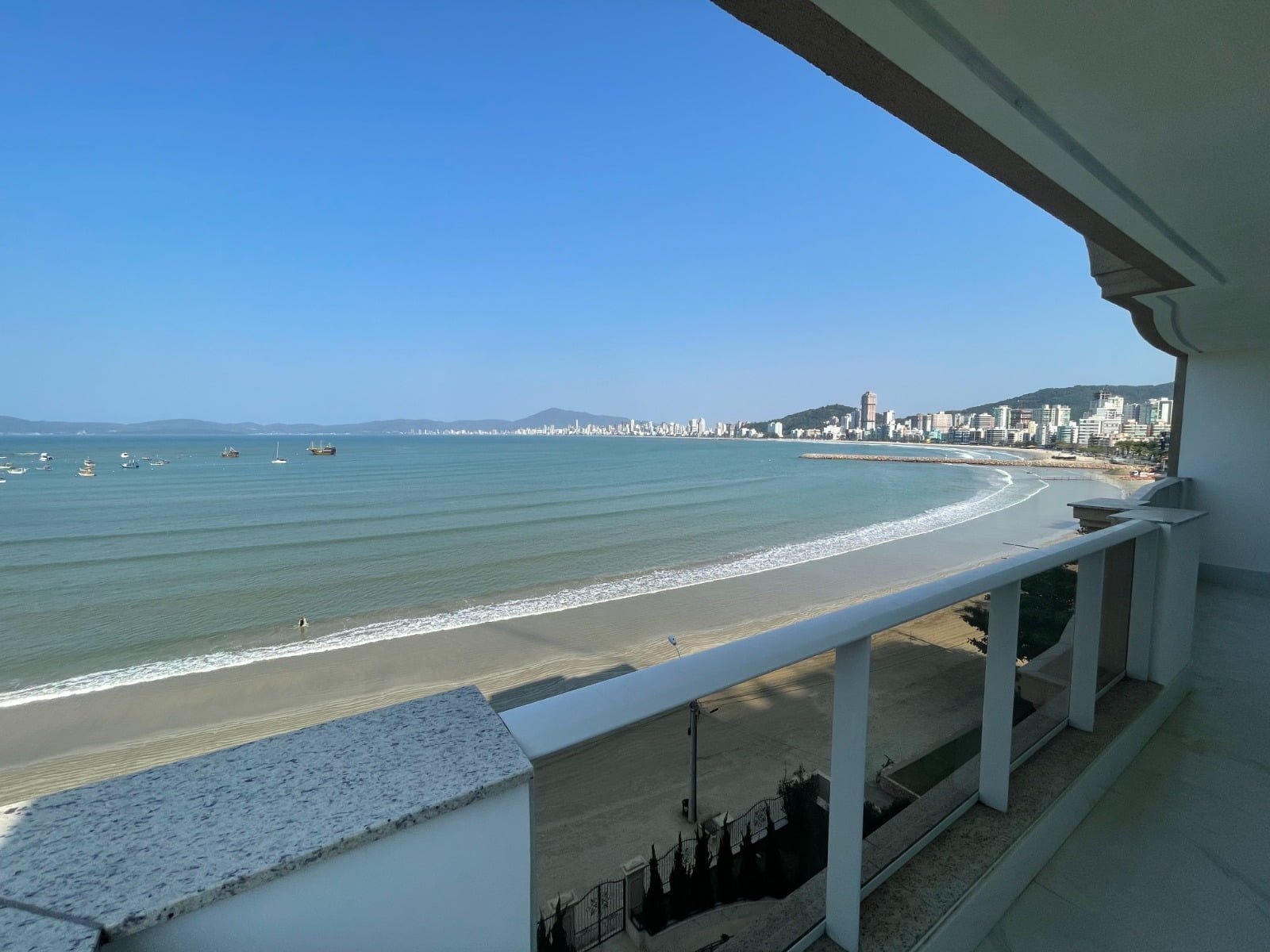 Belvedere Frente Mar Itapema