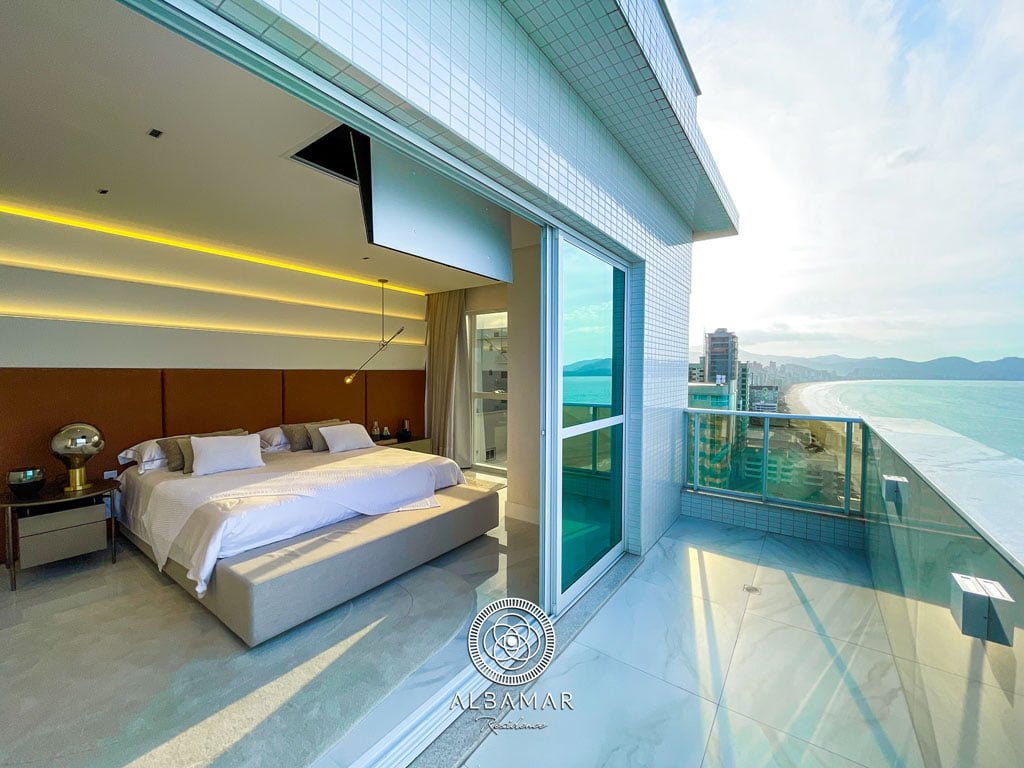 Penthouse Albamar Frente Mar