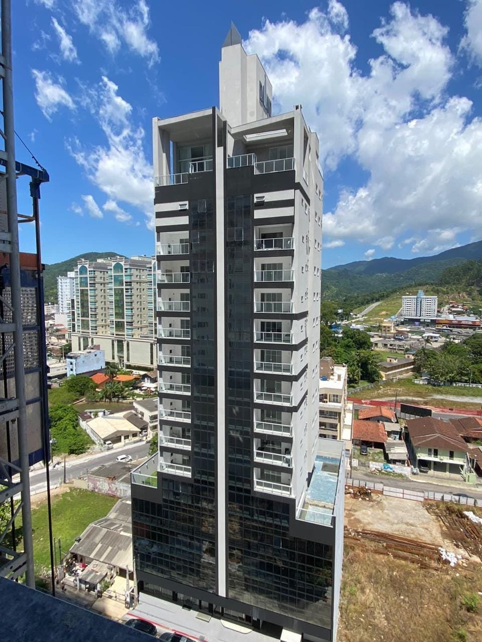 Le Premier Duplex Itapema