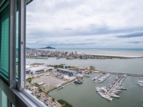 Exclusive Residence Cobertura Duplex Itajaí